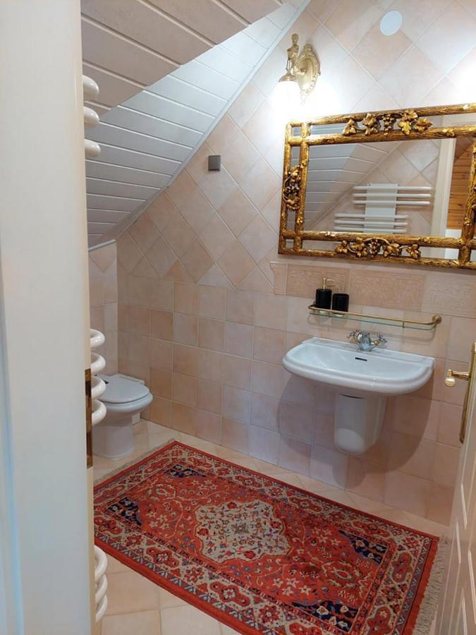 Gombos Apartman Apartment Hajduszoboszlo Luaran gambar