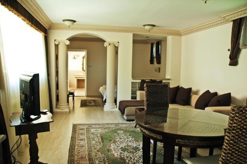 Gombos Apartman Apartment Hajduszoboszlo Bilik gambar