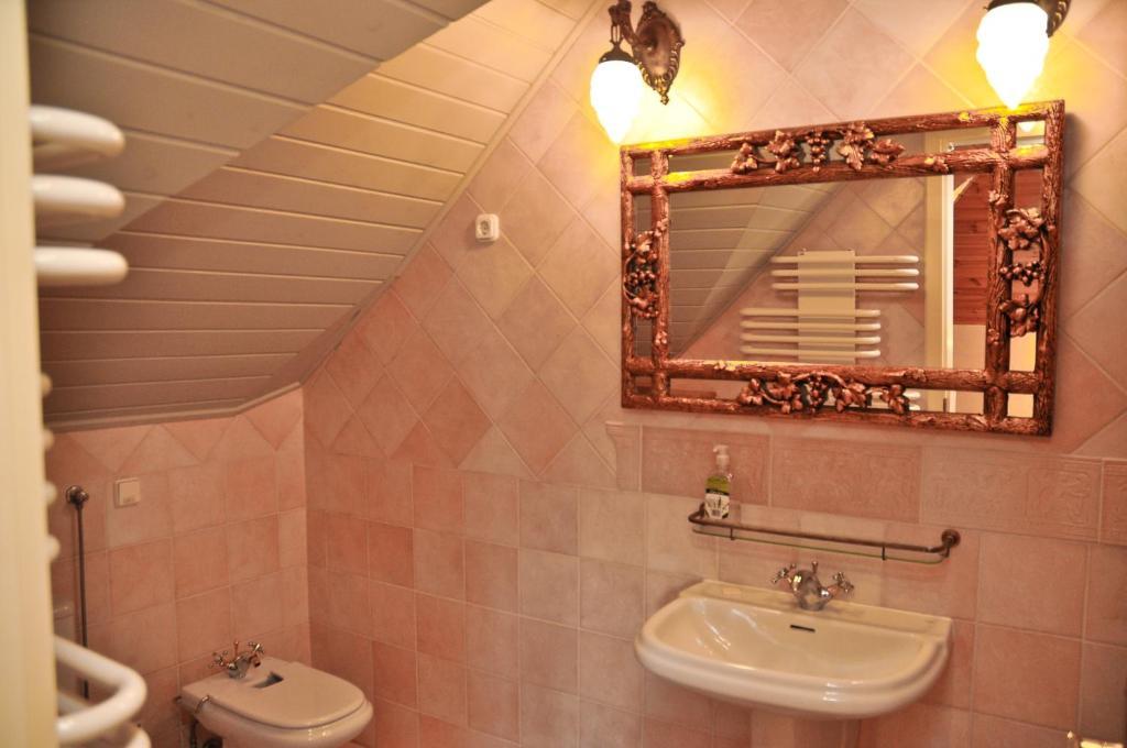 Gombos Apartman Apartment Hajduszoboszlo Bilik gambar